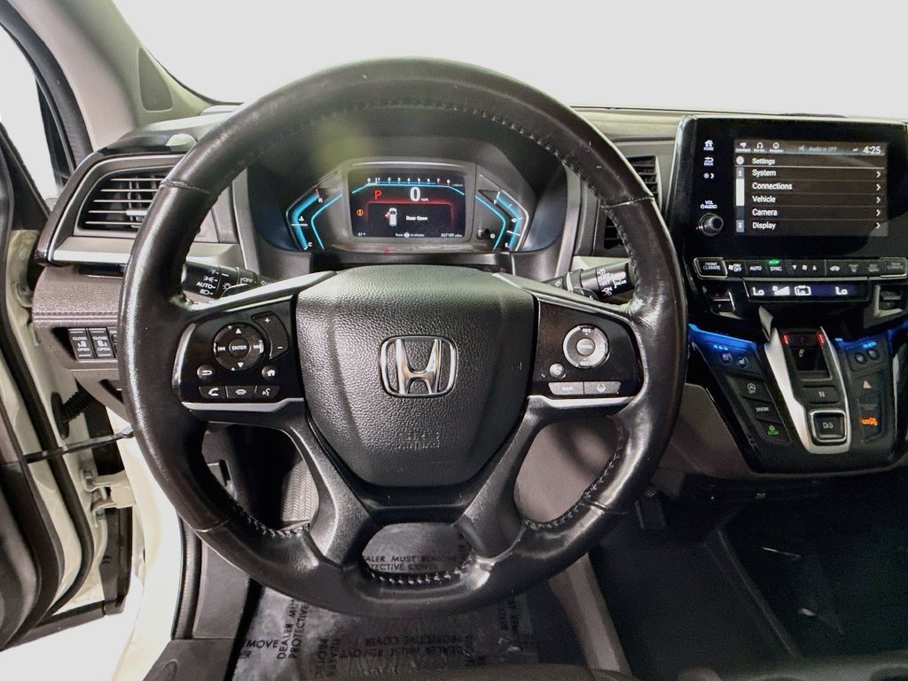 Used 2018 Honda Odyssey Elite image 12