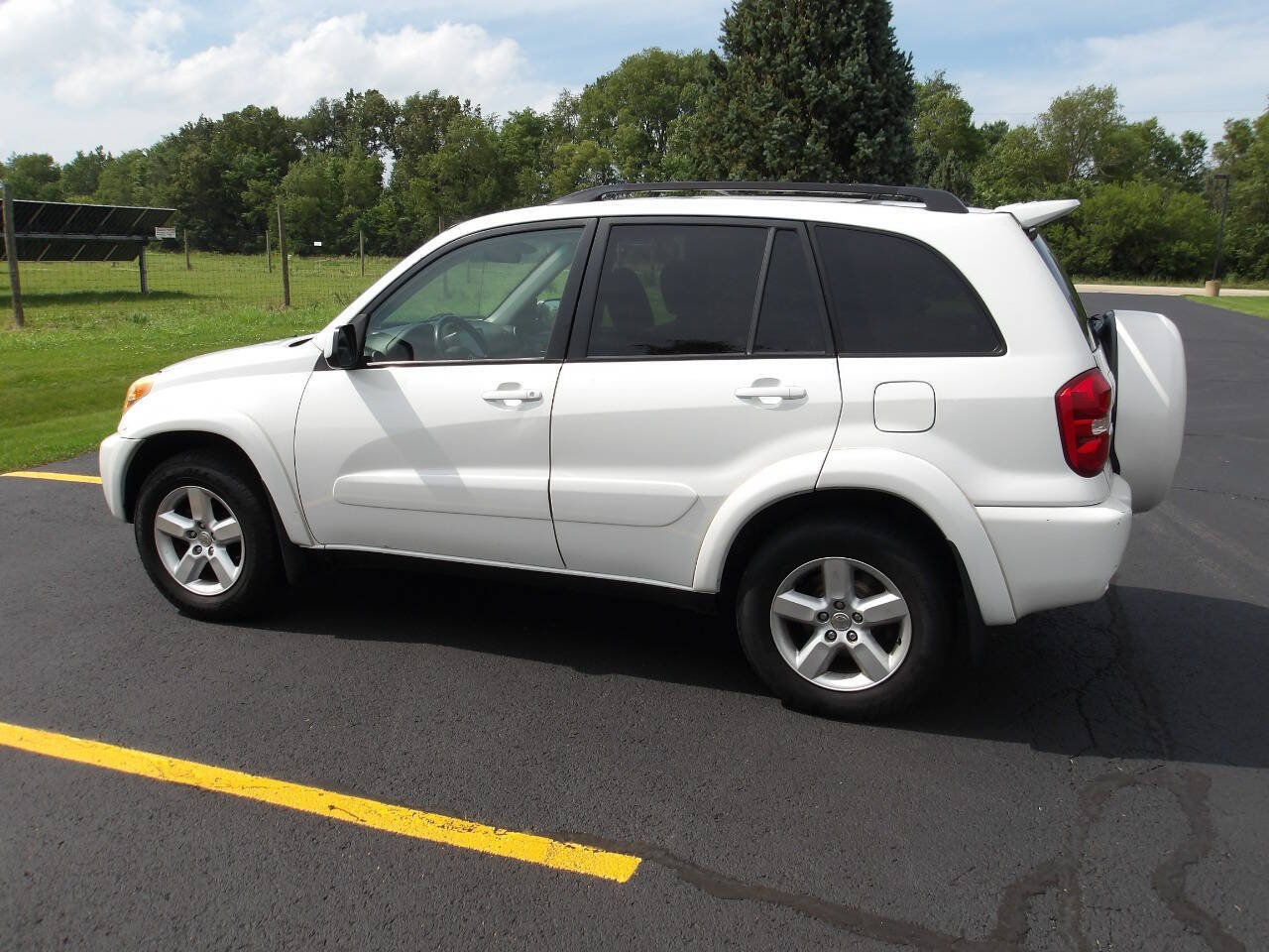 Used 2005 Toyota RAV4 4WD image 13