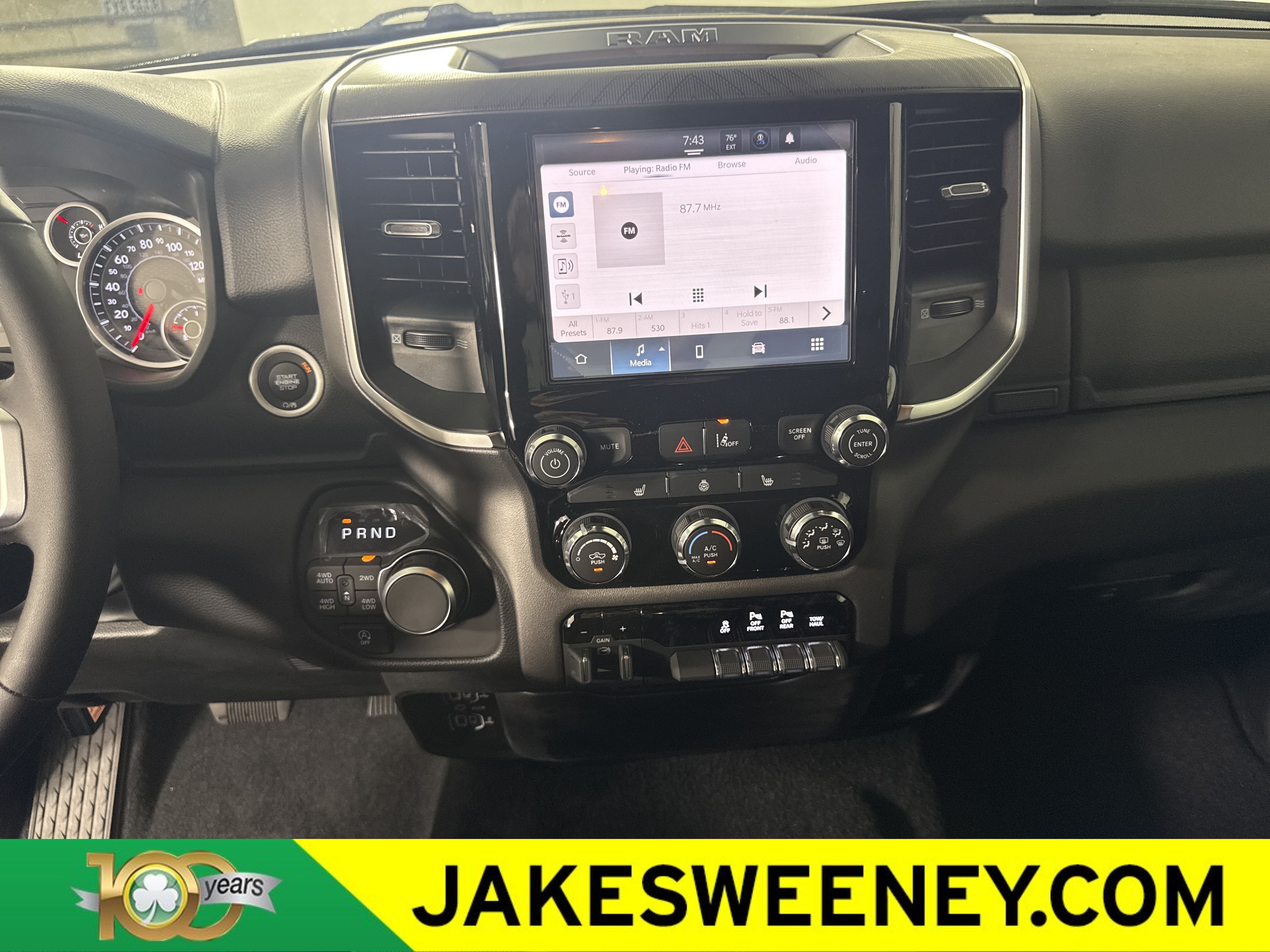New 2026 RAM 1500 Big Horn AWD/4WD image 25