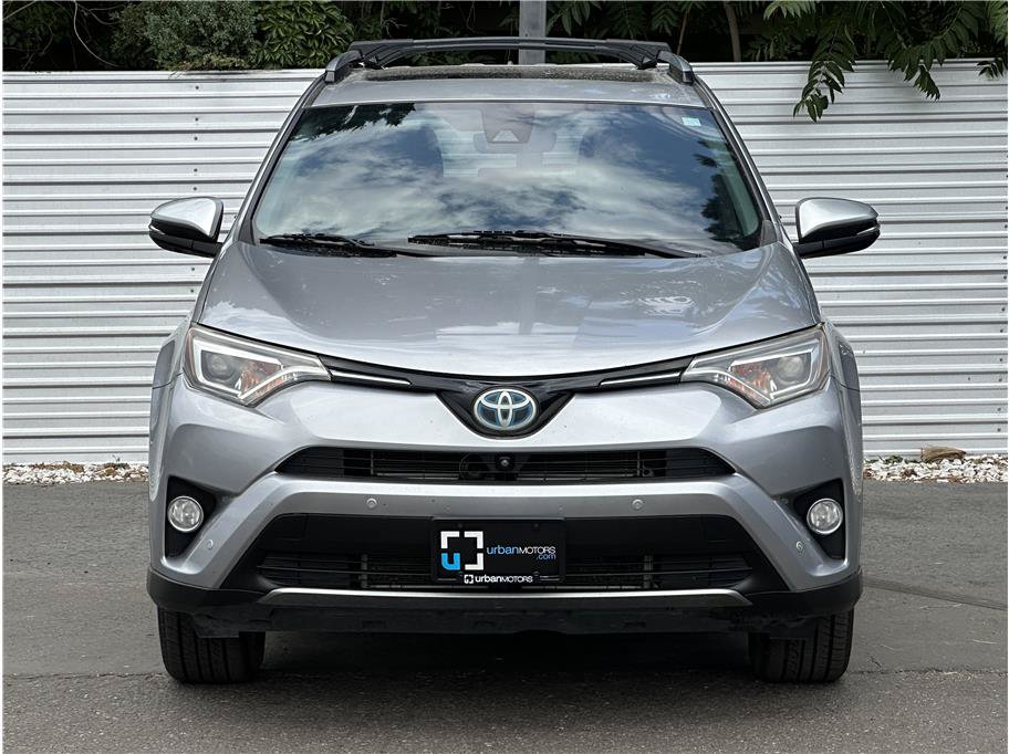 Used 2018 Toyota RAV4 Limited w/ Advanced Technology Package AWD/4WD image 7