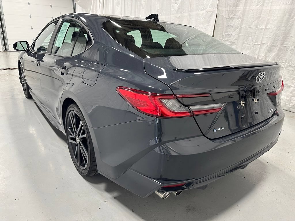 Used 2026 Toyota Camry XSE FWD image 5
