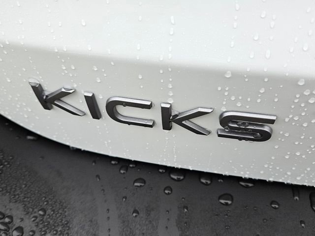 New 2026 Nissan Kicks SV image 11