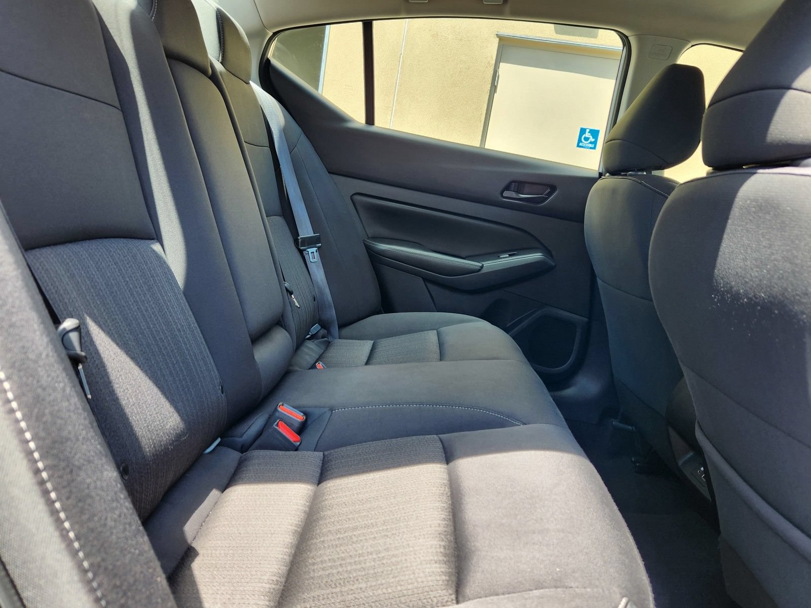Used 2024 Nissan Altima 2.5 SV FWD image 50