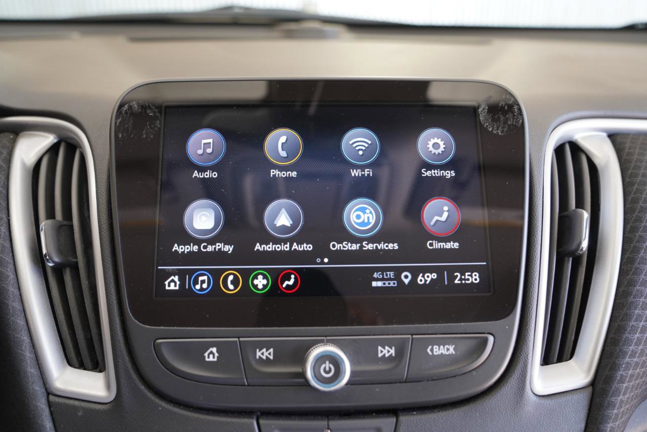 Used 2025 Chevrolet Malibu LT image 18