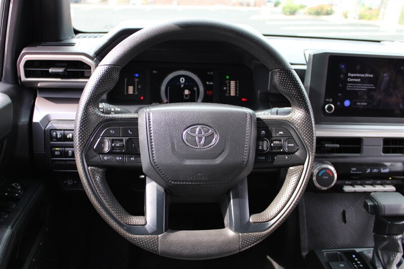 Used 2024 Toyota Tacoma SR5 AWD/4WD image 17