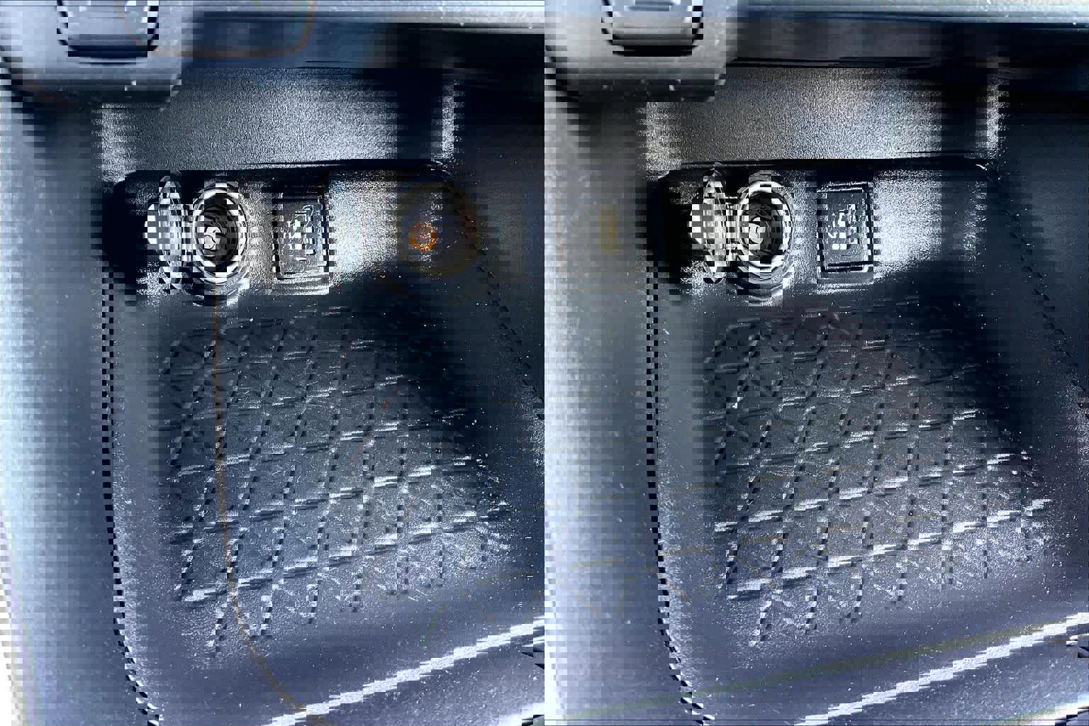 Certified 2024 Toyota RAV4 LE image 34