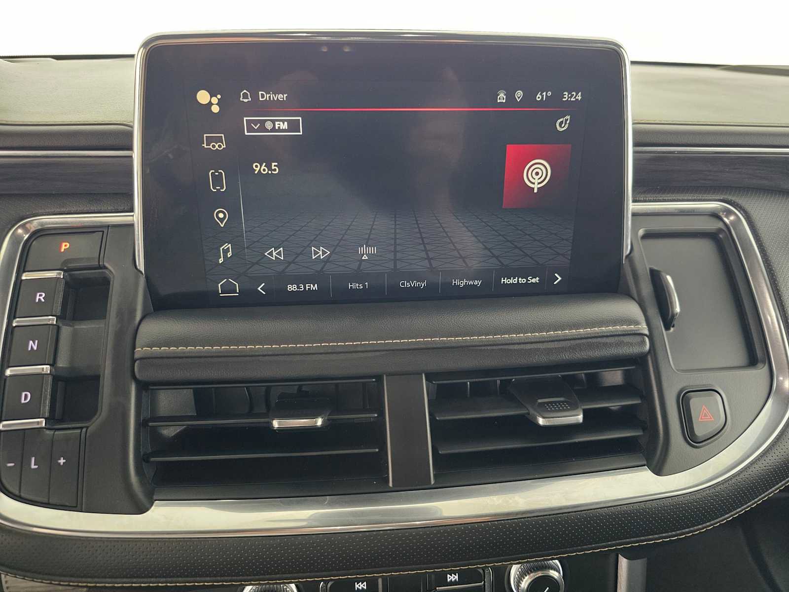 Used 2024 GMC Yukon SLT image 28