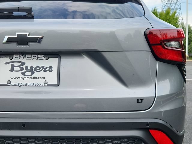 New 2026 Chevrolet Trax LT w/ Driver Confidence Package FWD image 11