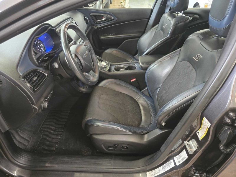 Used 2015 Chrysler 200 S w/ Navigation & Sound Group I AWD/4WD image 6