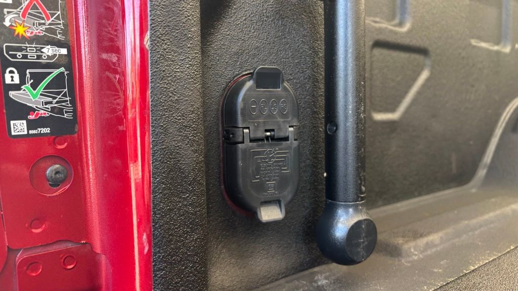 Used 2024 Chevrolet Silverado 2500 LTZ w/ LTZ Plus Package image 6