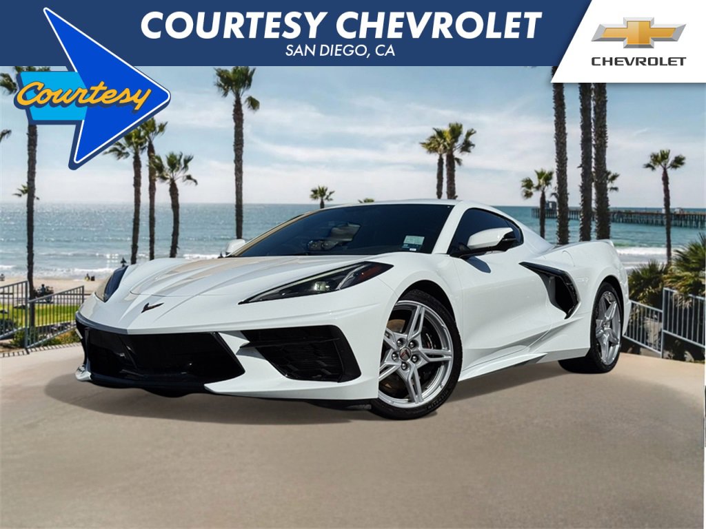 Used 2022 Chevrolet Corvette Stingray Coupe w/ Z51 Performance Package image 1