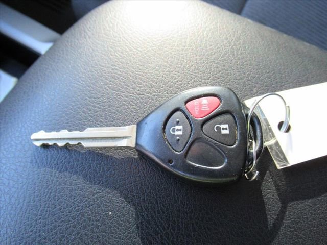 Used 2018 Toyota 4Runner SR5 image 27