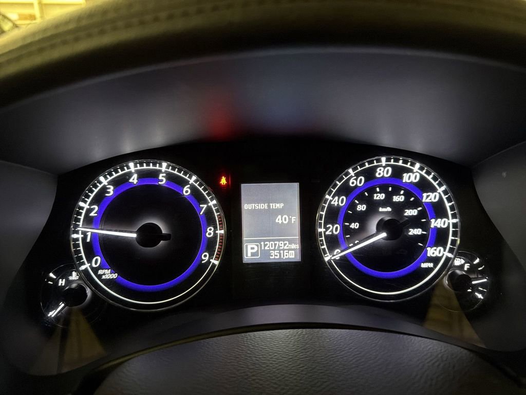 Used 2016 INFINITI QX50 AWD w/ Deluxe Touring Package image 10