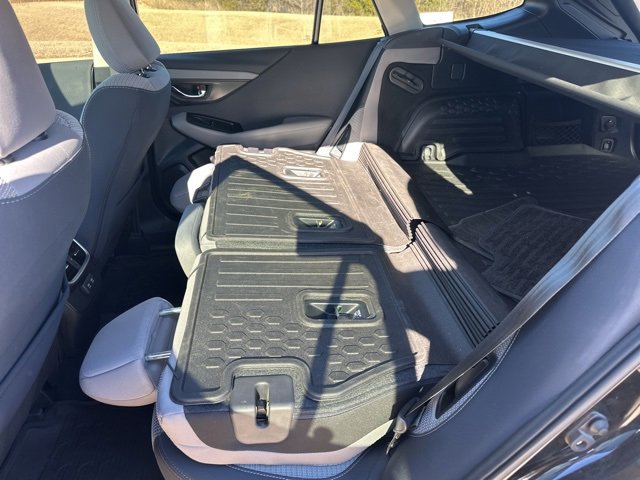 Used 2022 Subaru Outback Premium image 30