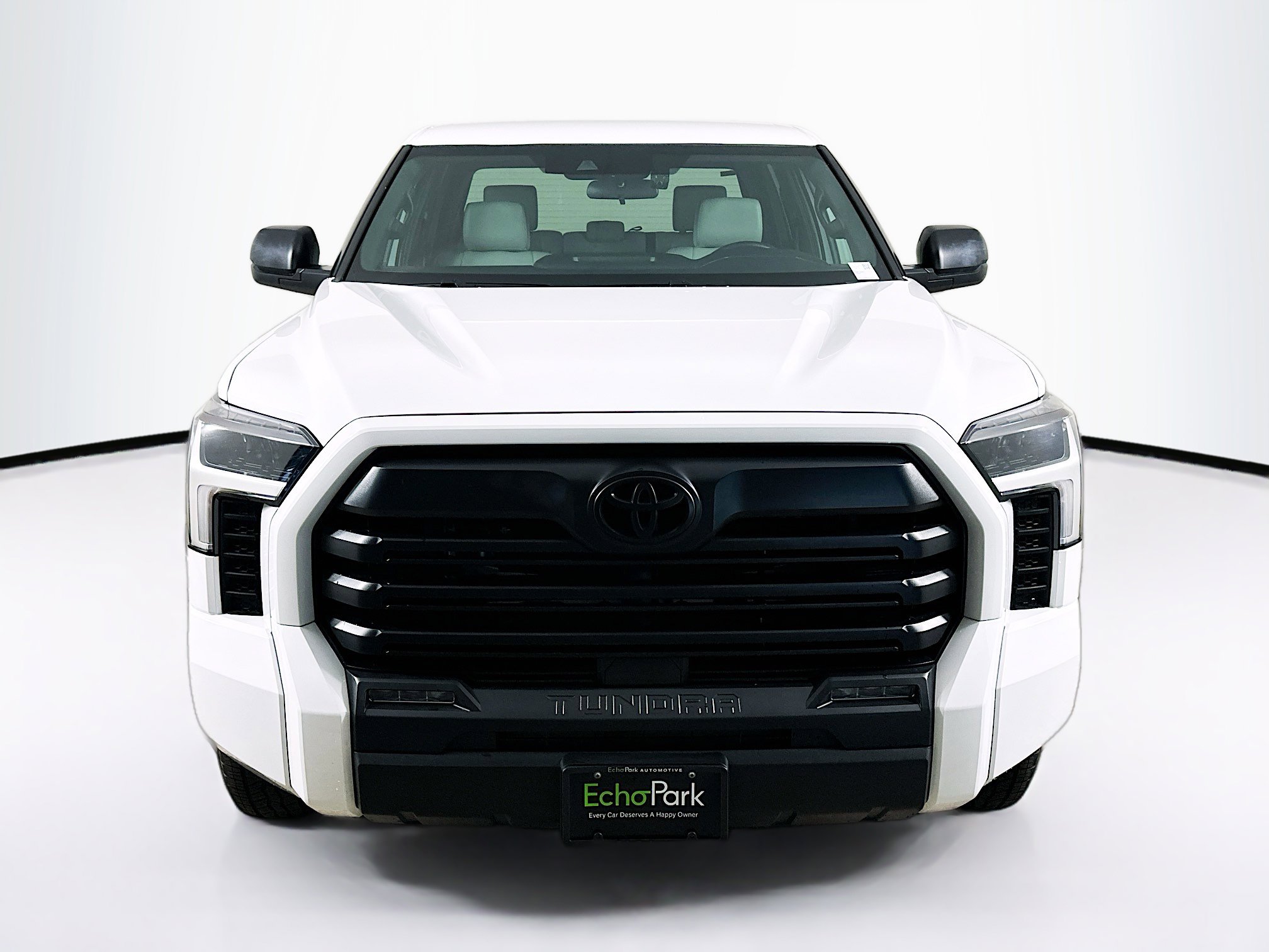 Used 2025 Toyota Tundra SR5 AWD/4WD image 2