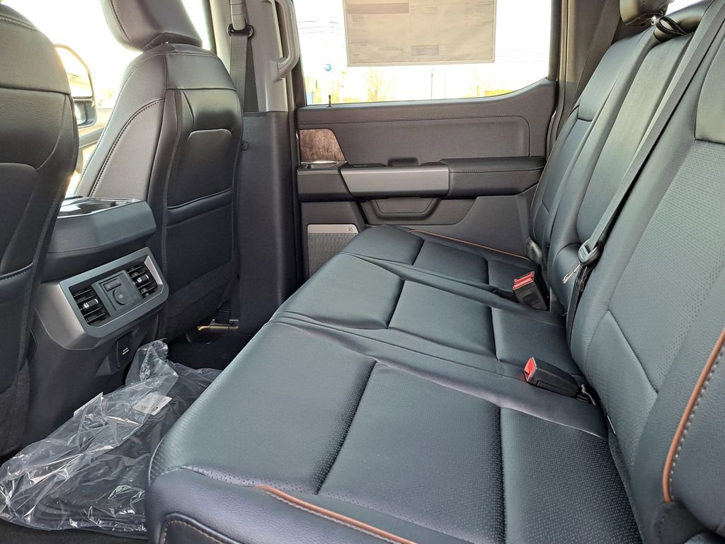 New 2026 Ford F250 Lariat w/ FX4 Off-Road Package AWD/4WD image 13