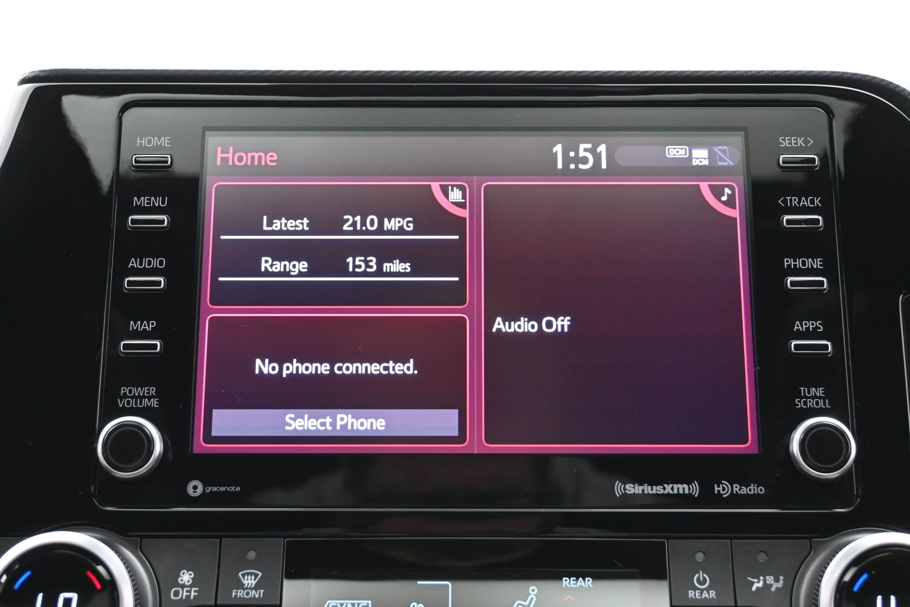 Used 2021 Toyota Highlander XSE FWD image 29