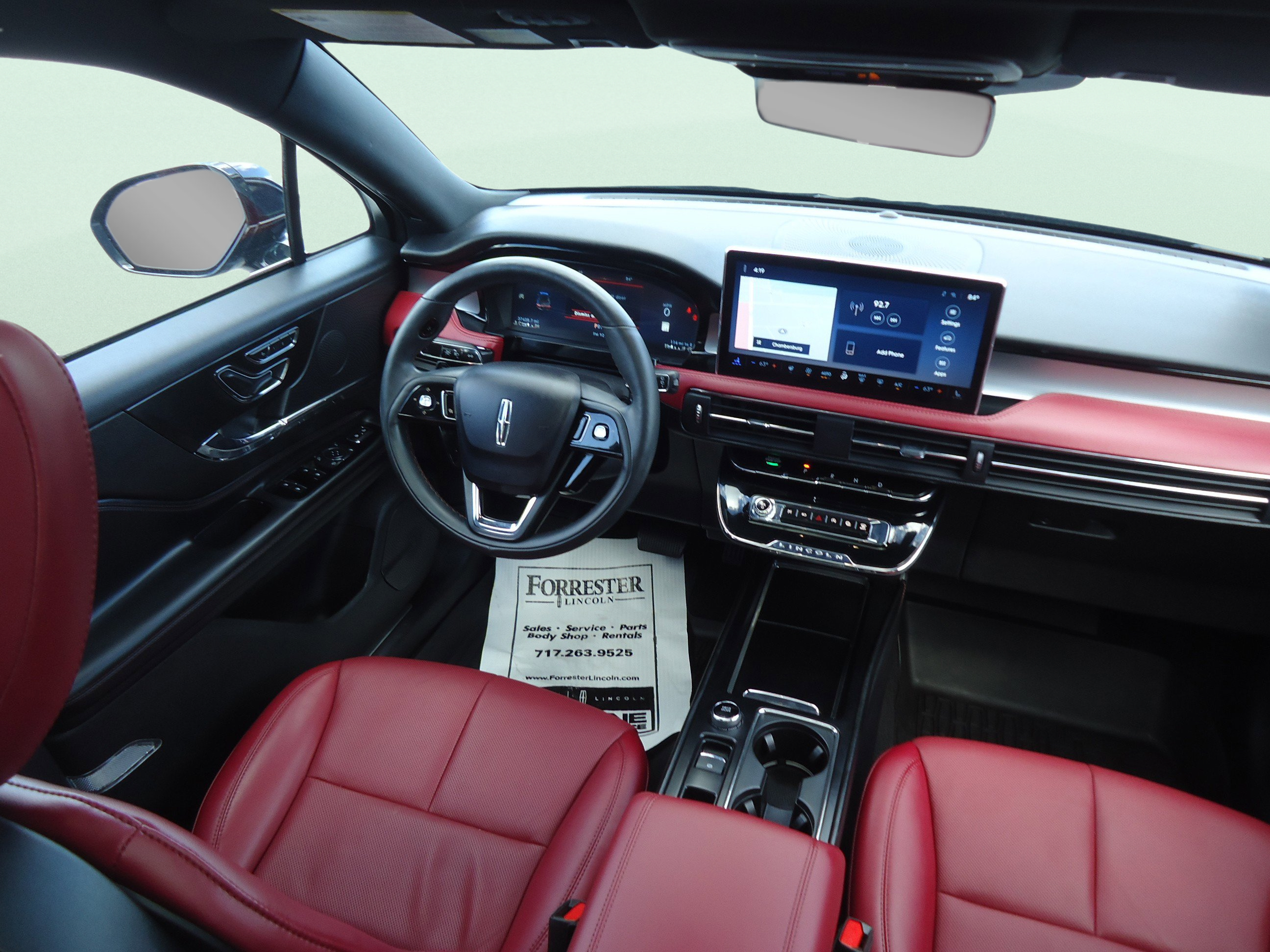 Certified 2023 Lincoln Corsair Reserve w/ Equipment Group 201A AWD/4WD image 10