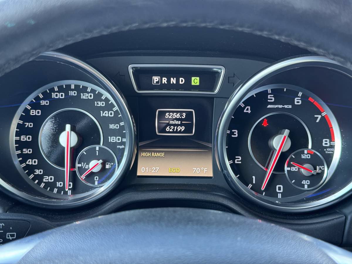 Used 2013 Mercedes-Benz G 63 AMG 4MATIC image 32