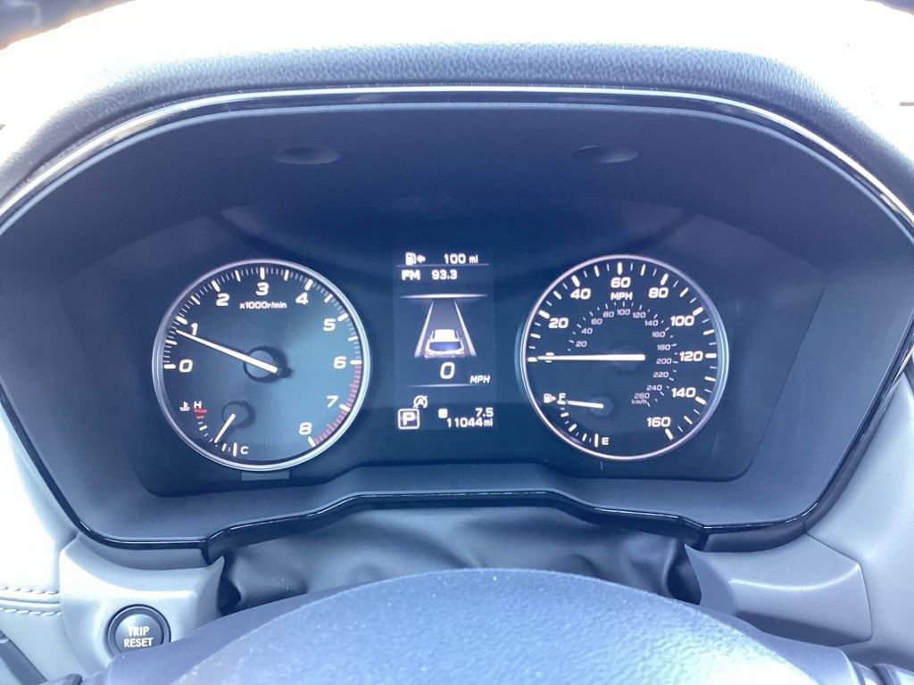 Used 2025 Subaru Outback Premium AWD/4WD image 19