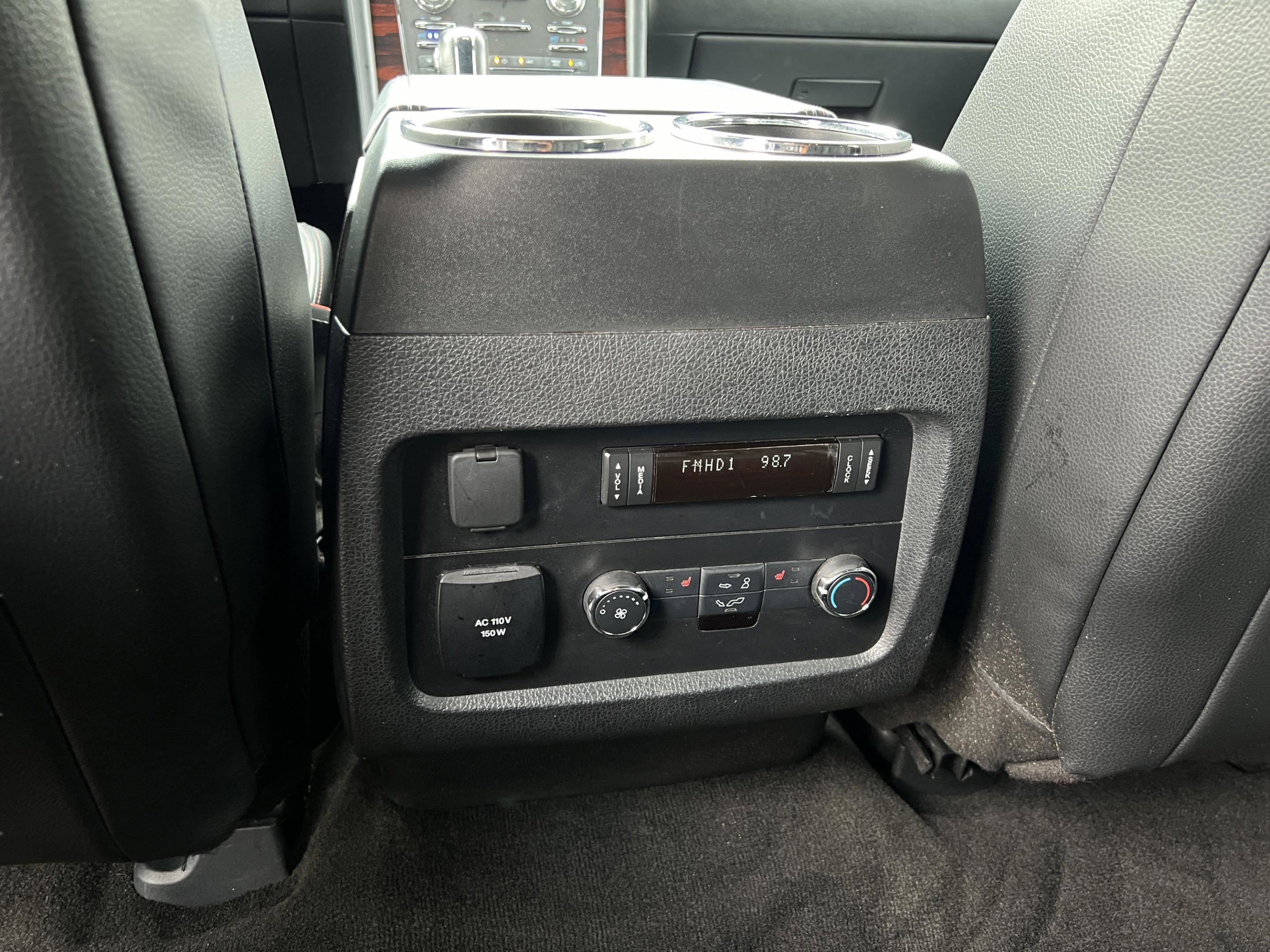 Used 2016 Lincoln Navigator Reserve image 33