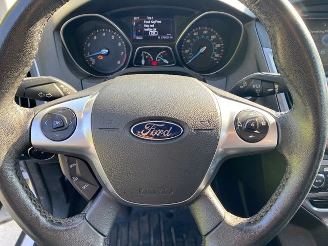 Used 2014 Ford Focus Titanium FWD image 27