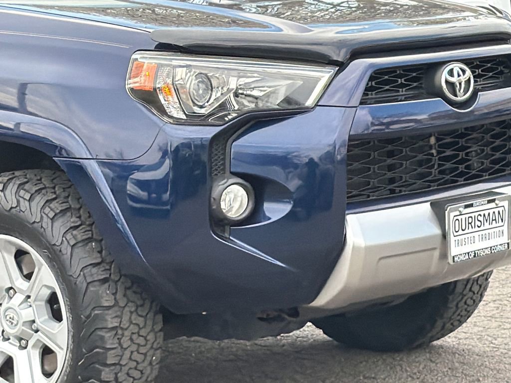 Used 2017 Toyota 4Runner TRD Off-Road image 5