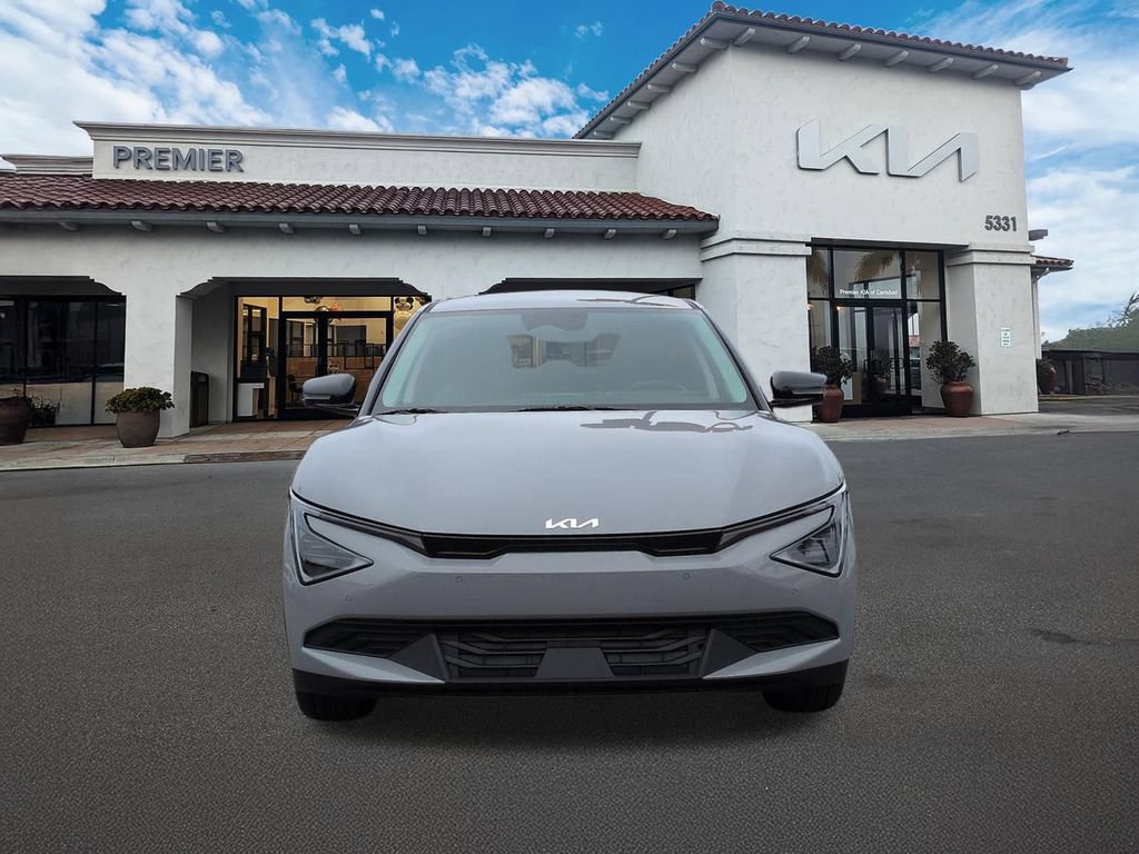 New 2026 Kia EV6 Light RWD image 3