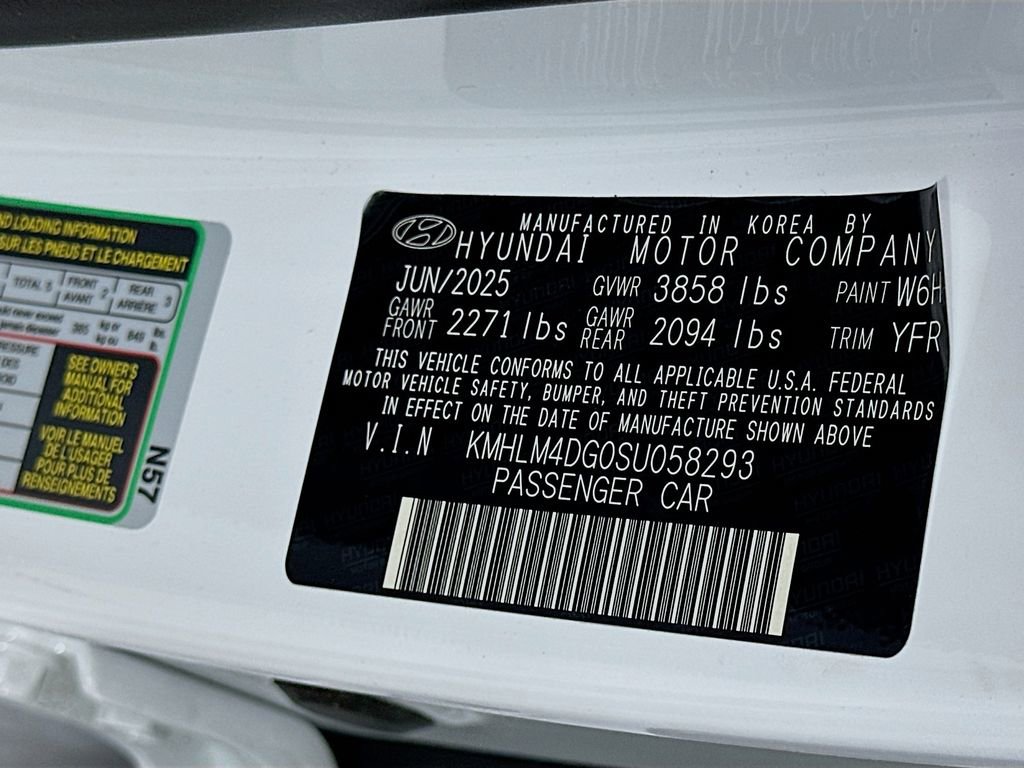 New 2025 Hyundai Elantra Sport image 22