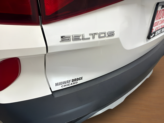 Used 2021 Kia Seltos LX AWD/4WD image 8