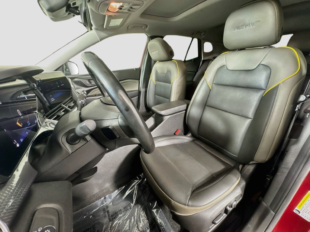 Used 2024 Chevrolet Trax ACTIV w/ Sunroof Package FWD image 18