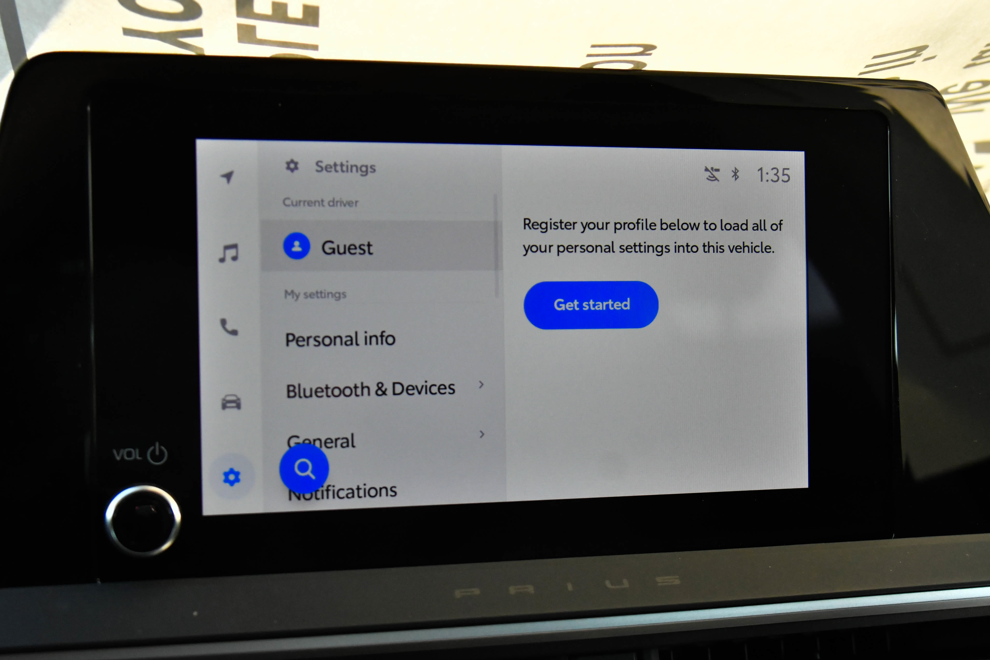 Used 2025 Toyota Prius LE image 18