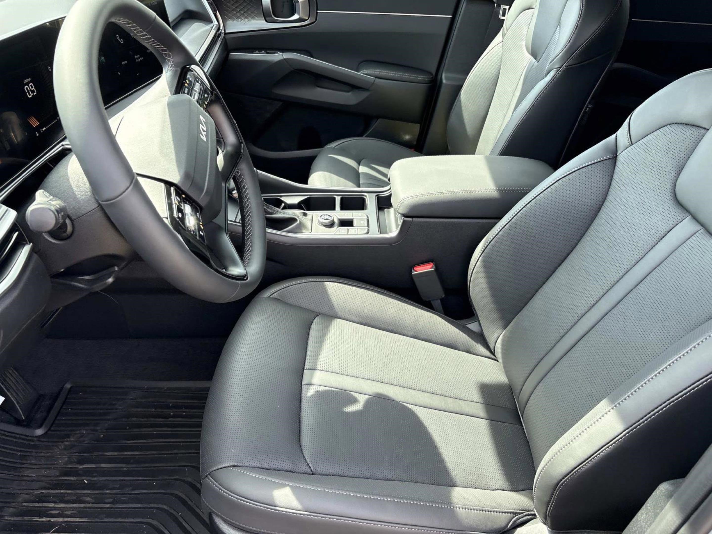 New 2026 Kia Sorento S image 16