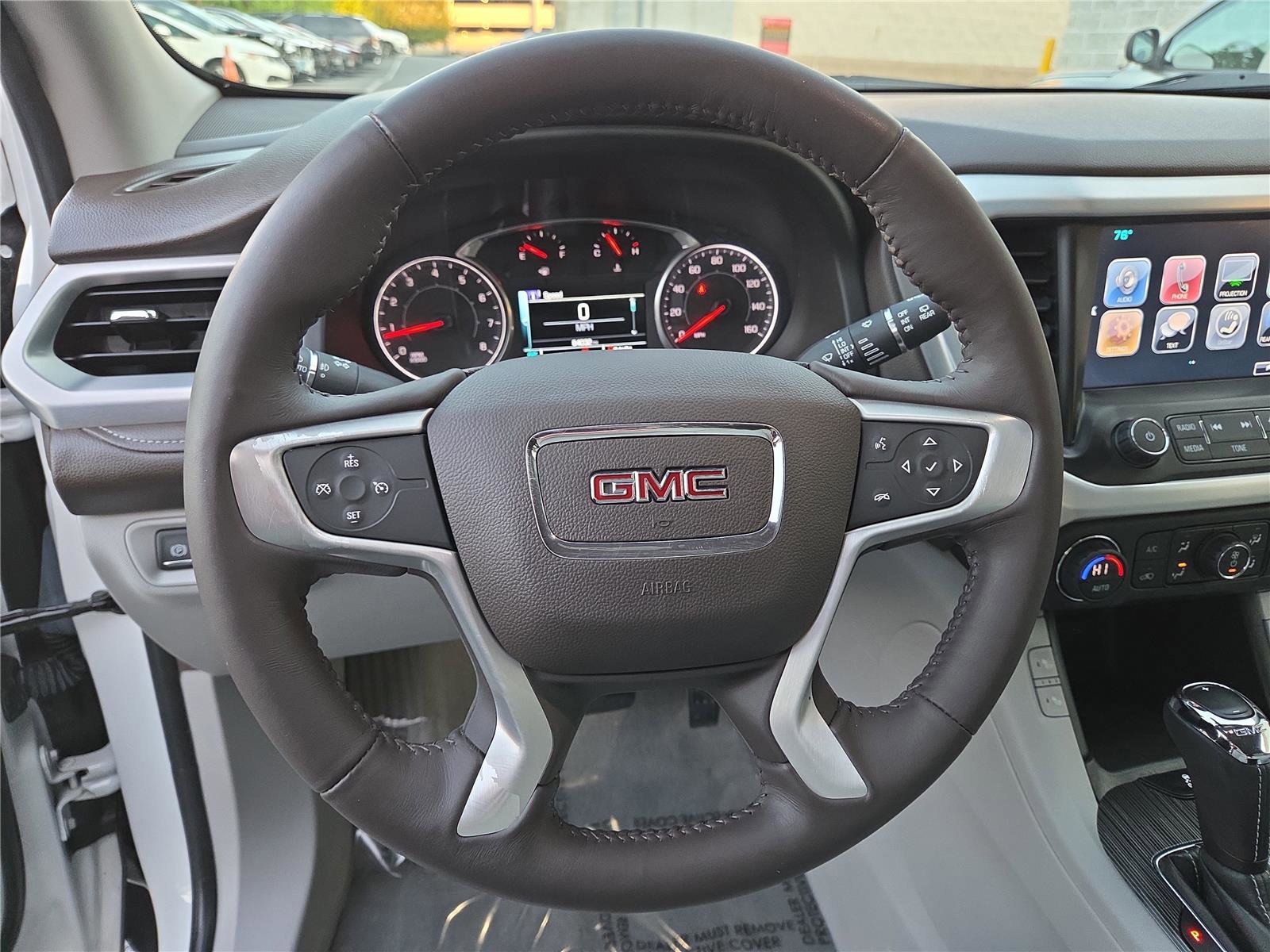 Used 2017 GMC Acadia SLT image 19