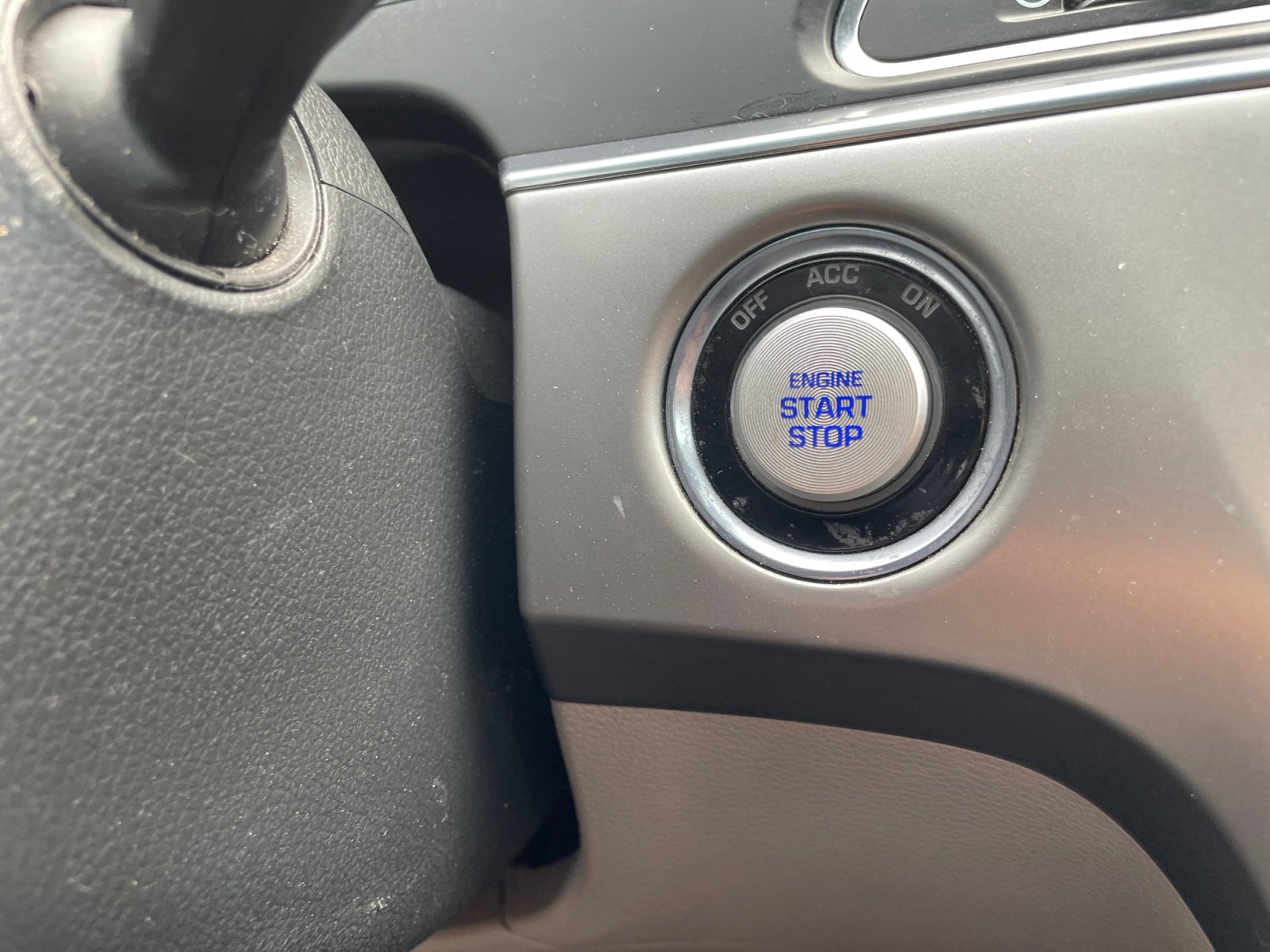 Used 2016 Hyundai Sonata Limited image 21