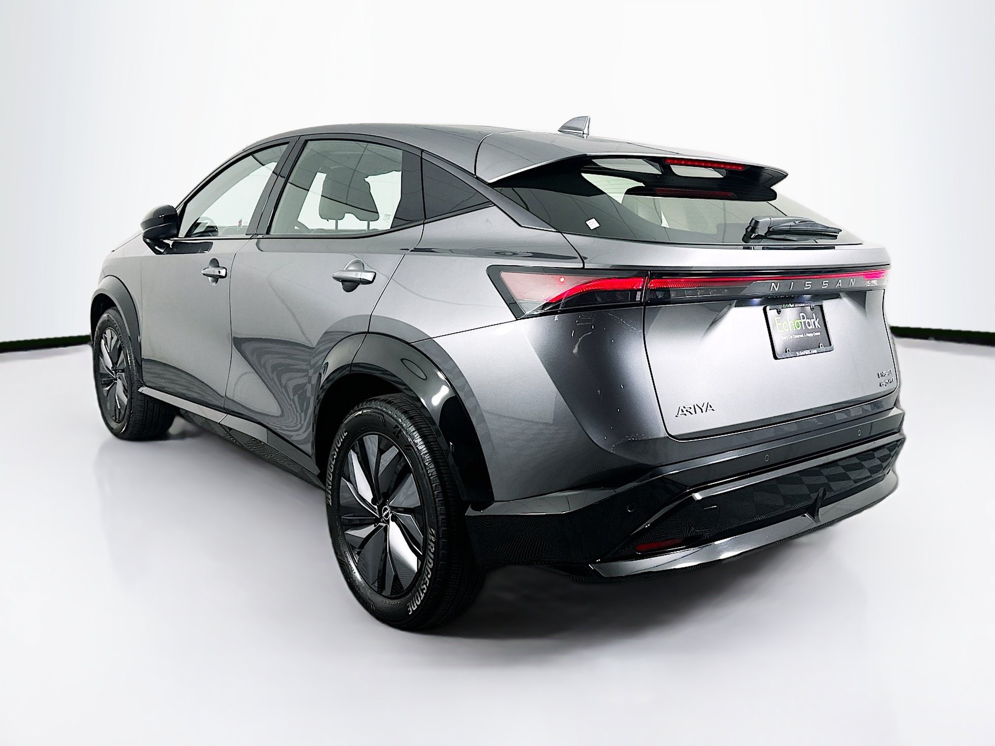 Used 2024 Nissan Ariya AWD image 5