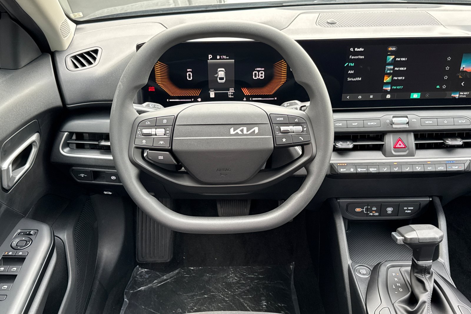 New 2026 Kia K4 FWD image 14