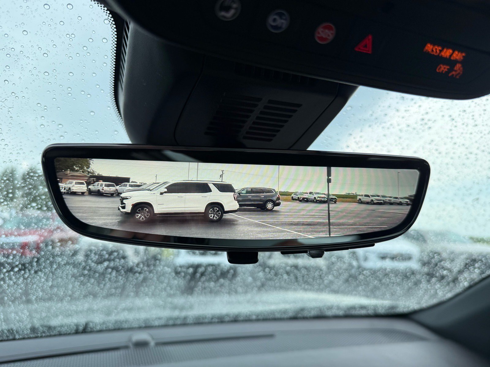 Used 2025 Chevrolet Equinox ACTIV w/ Safety and Technology Package FWD image 21