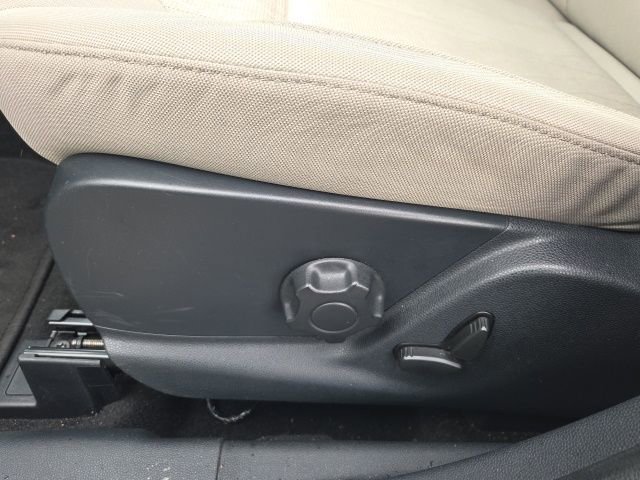 Certified 2019 Ford EcoSport SE w/ SE Convenience Package image 24