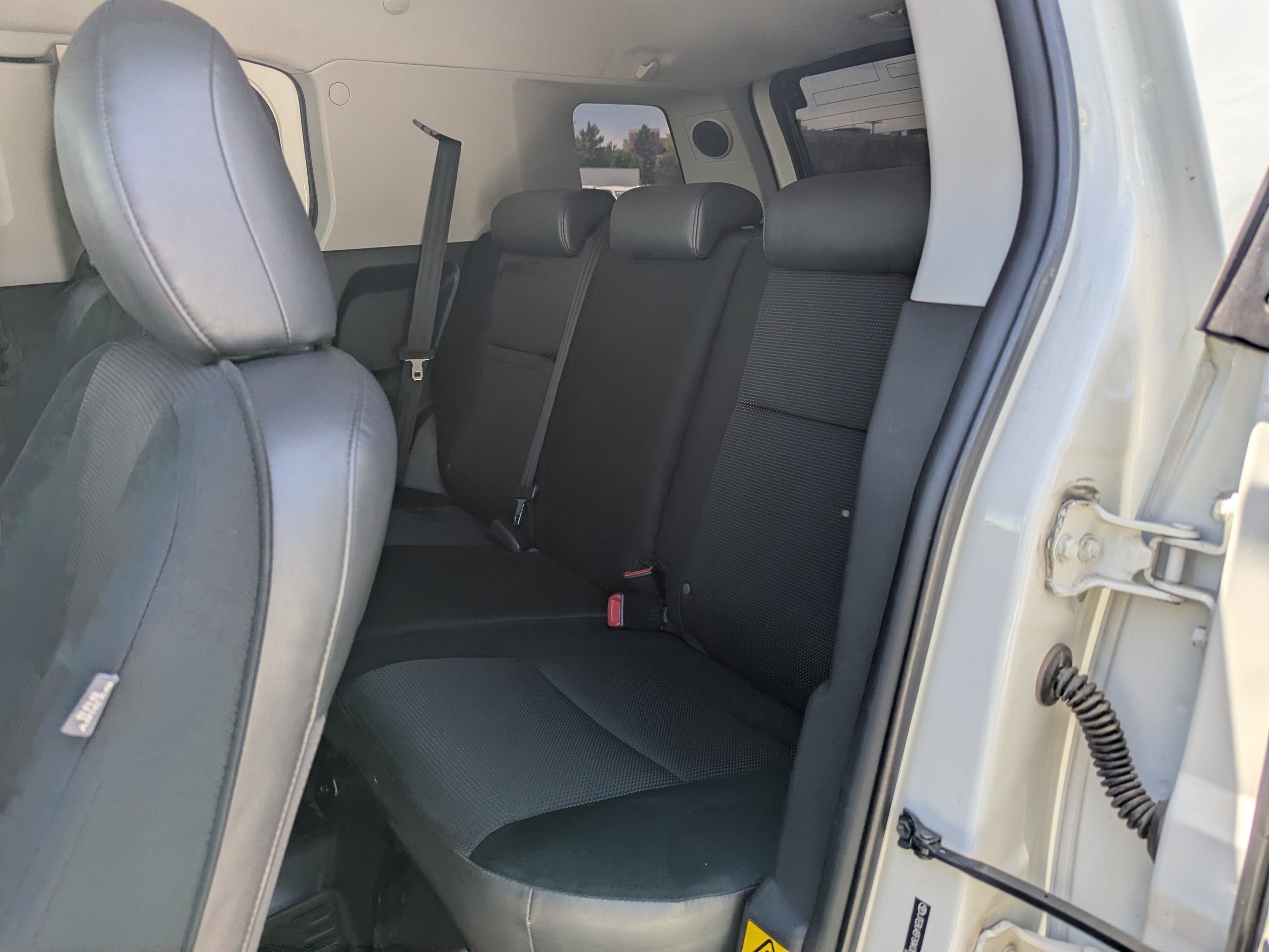 Used 2010 Toyota FJ Cruiser 4WD image 24