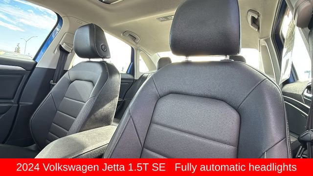 Used 2024 Volkswagen Jetta SE image 11