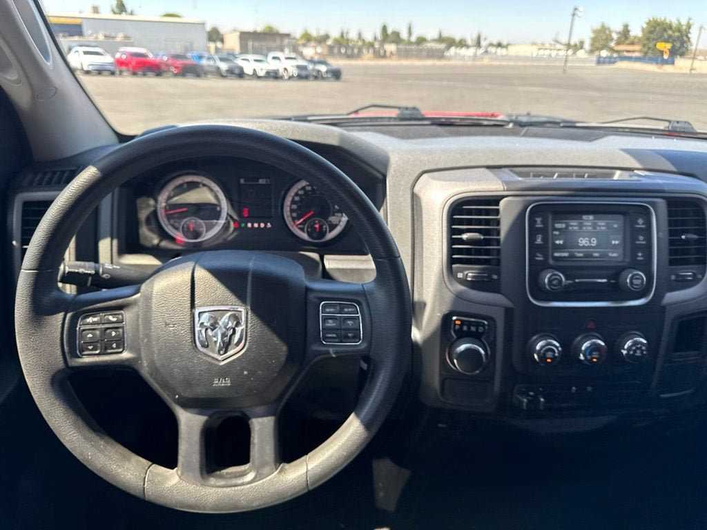 Used 2018 RAM 1500 Express RWD image 30