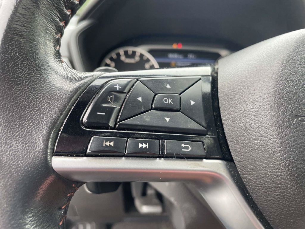 Used 2023 Nissan Altima 2.5 SR w/ SR Premium Package AWD/4WD image 21