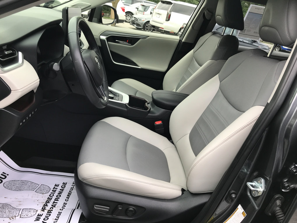 Certified 2024 Toyota RAV4 Limited w/ Advanced Technology Package AWD/4WD image 25