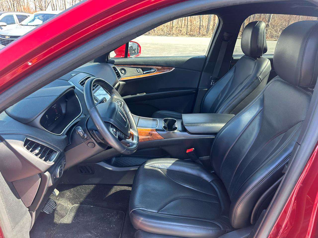 Used 2020 Lincoln Nautilus Reserve w/ Equipment Group 201A image 11