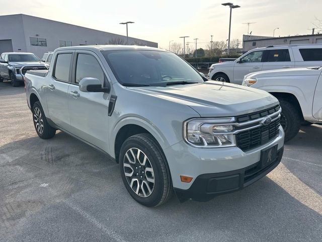 Used 2022 Ford Maverick Lariat w/ Lariat Luxury Package image 3