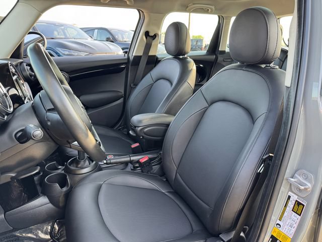 Used 2021 MINI Cooper 4-Door Hardtop FWD image 14