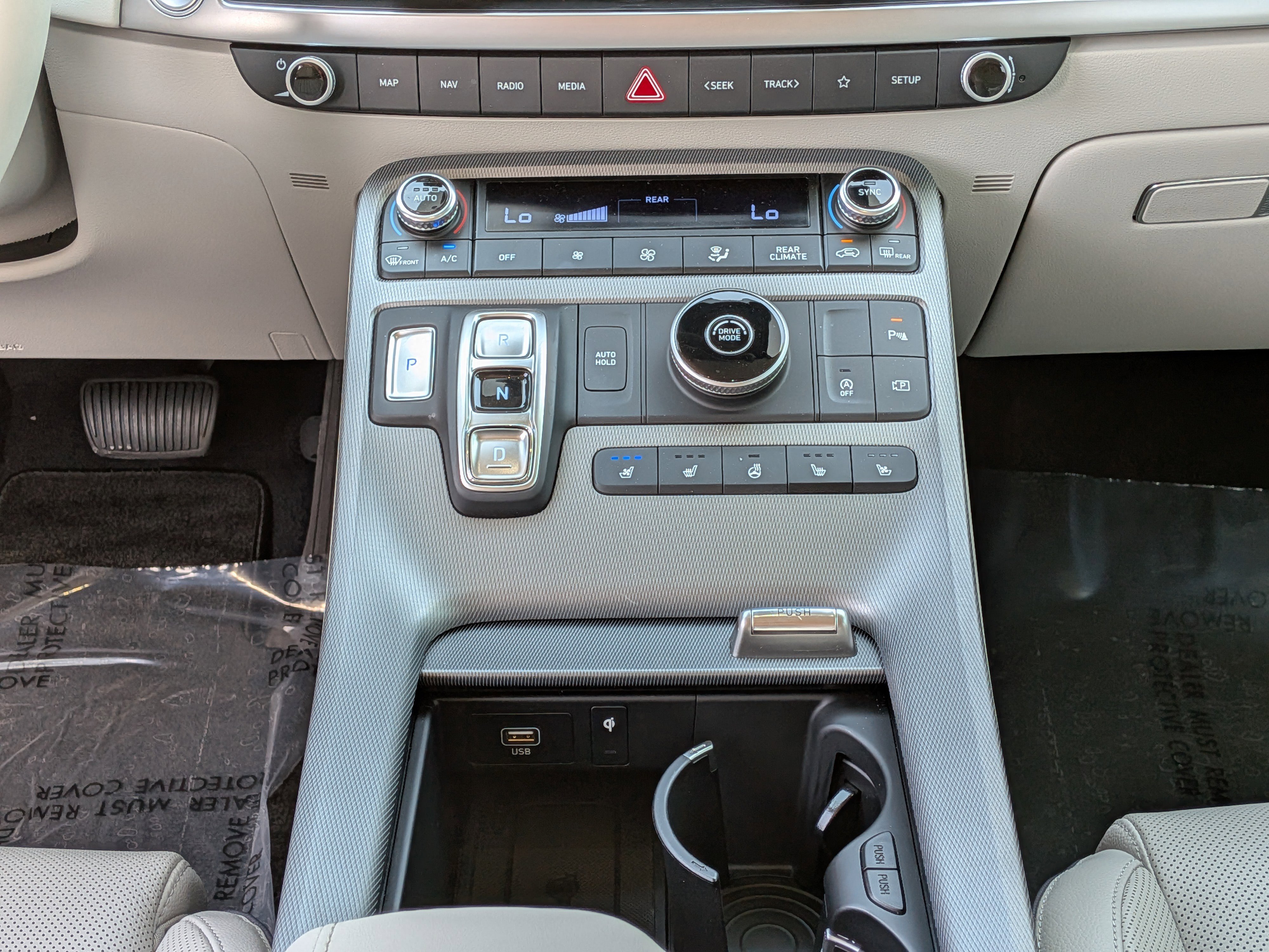 Used 2023 Hyundai Palisade Limited image 23