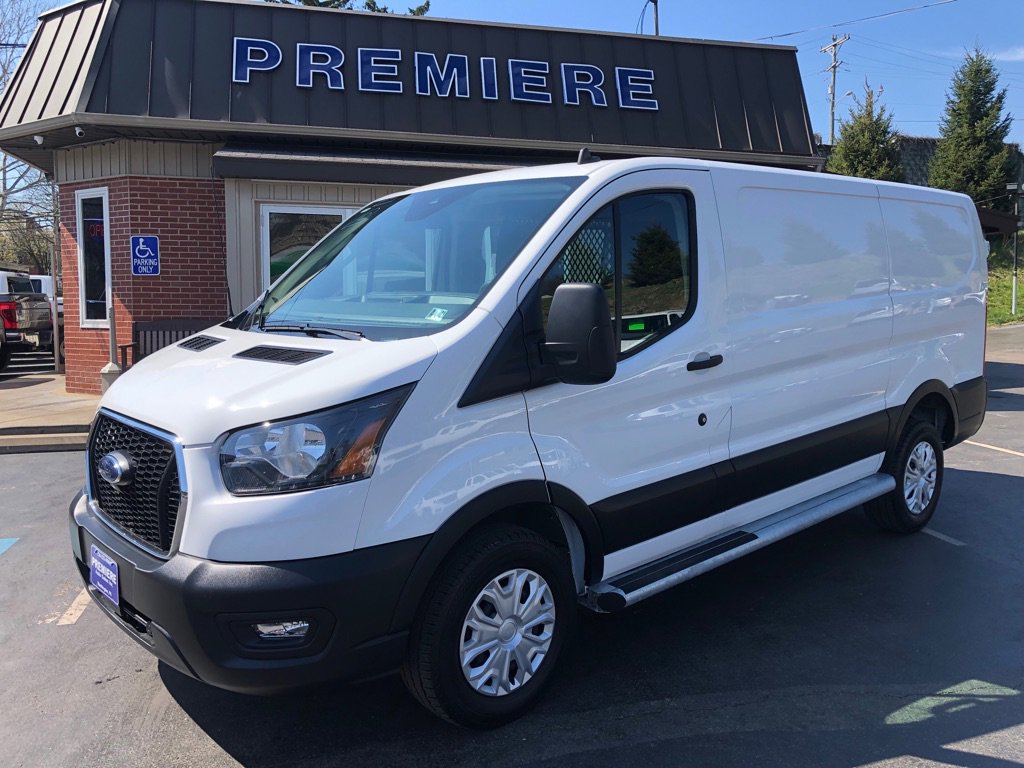 Used 2024 Ford Transit 250 Low Roof w/ Exterior Upgrade Package image 9