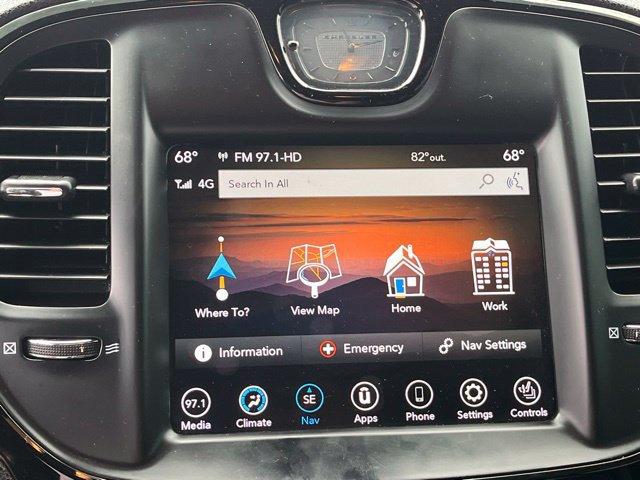 Used 2021 Chrysler 300 S w/ S Model Appearance Package RWD image 22